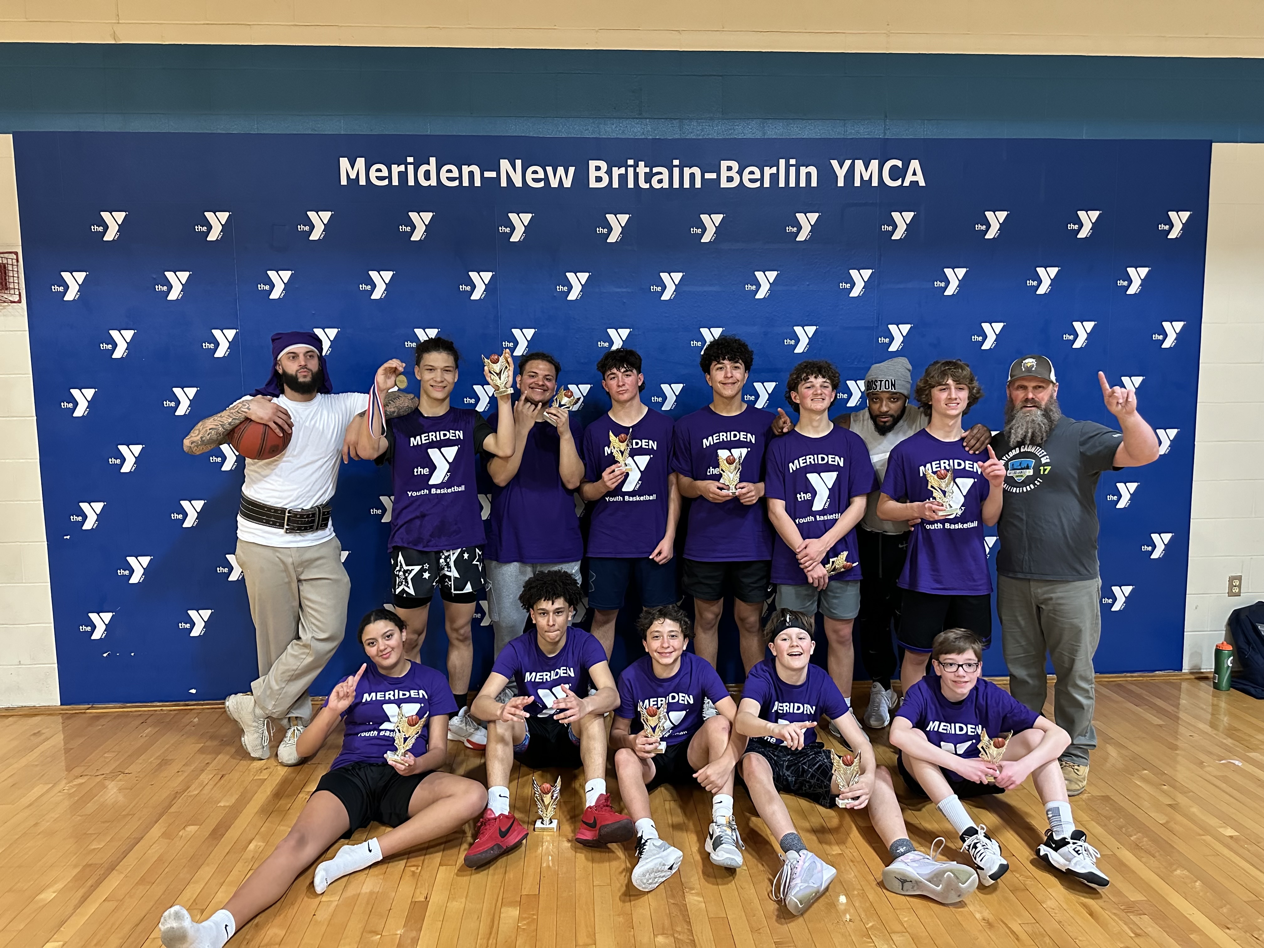 Meriden YMCA Youth Basketball League